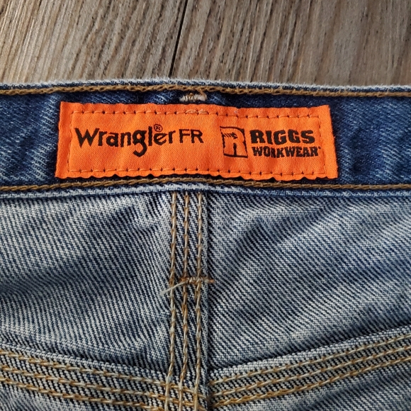 WRANGLER FR RIGGS workwear jeans 50 x 32 - Picture 3 of 7